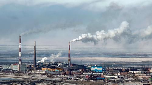 Поселок Никель Печенгского района Мурманской области 